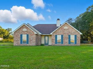 1110 Melvin Dupuis Rd, Breaux Bridge, LA 70517