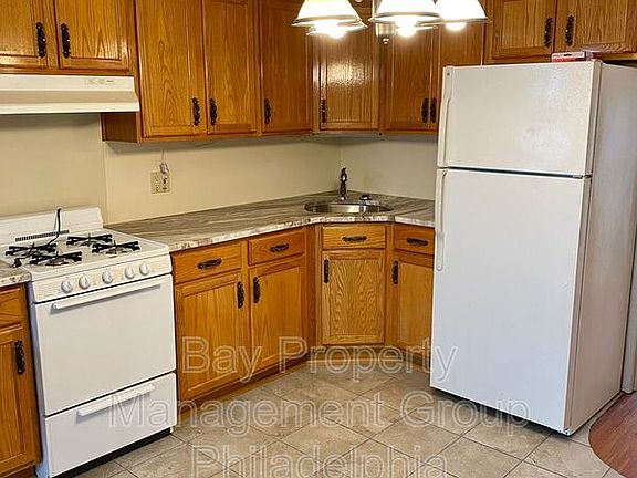 5th image of 1324-28 W Nedro Ave Unit 3