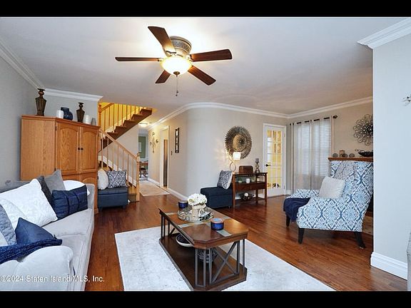 3rd image of 400 Armstrong Ave Floor 1