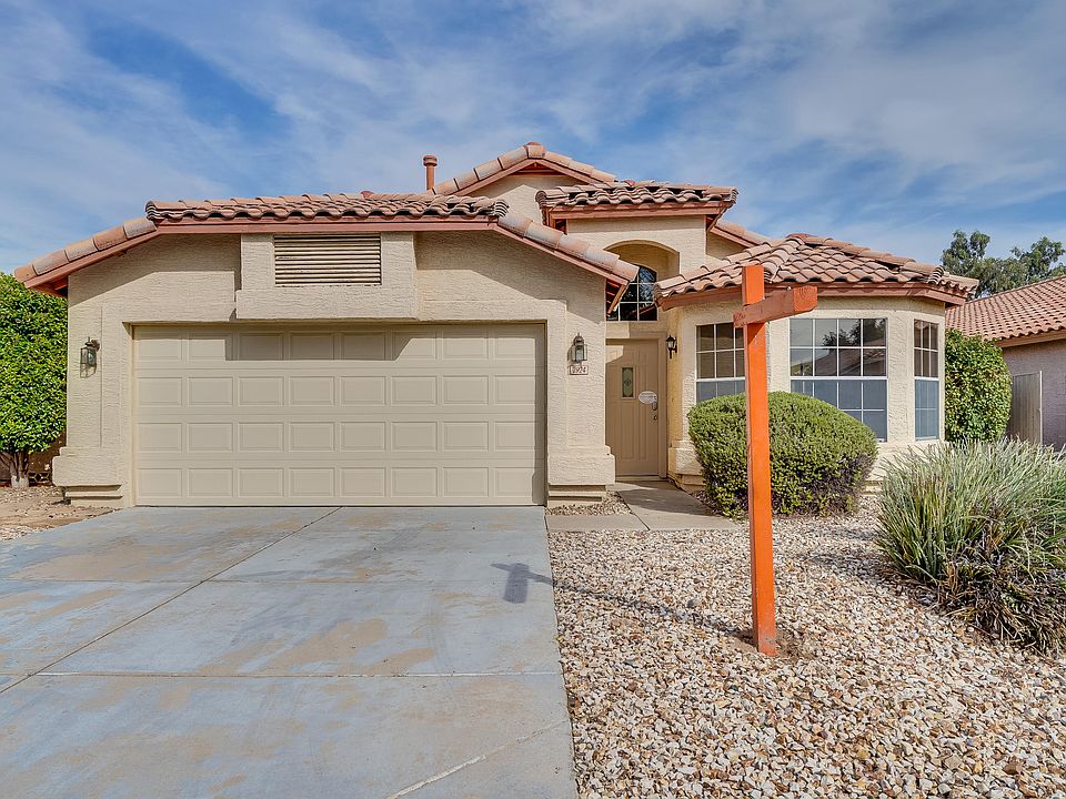 1st image of 7924 W Taro Ln