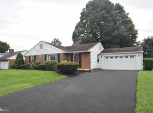 22 Shellburne Dr, Wilmington, DE 19803