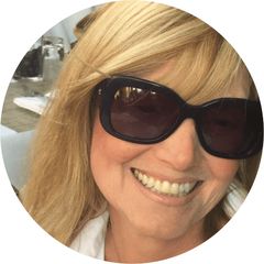 Carol  Nobbs