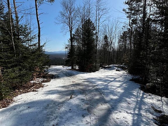 3rd image of 245 Adirondack Mountain Trl
