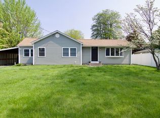 56 Mount Vernon Rd, Chicopee, MA 01013