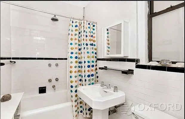 Rented by Oxford Property Group | media 16