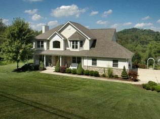 5050 Cline Hollow Rd, Murrysville, PA 15632