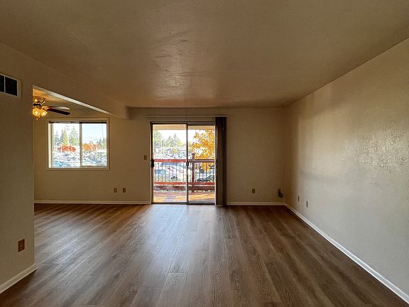 4th image of 3514 Sandra Ave N