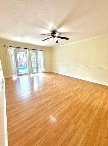 531 SW 167th Ter — Photo 3