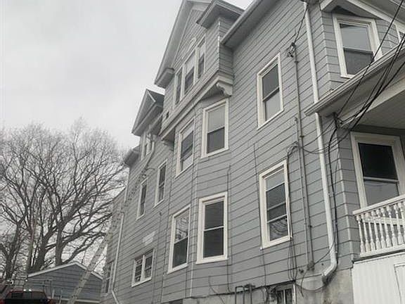 3rd image of 41 Albion St Floor 2