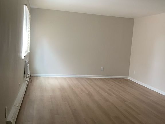 5th image of 3583 Alaska Ave #2B-1Ba-987Sqft