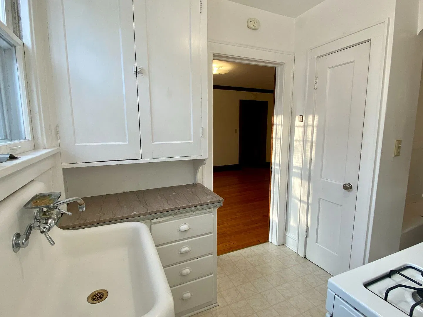 450 N. Few — Photo 4