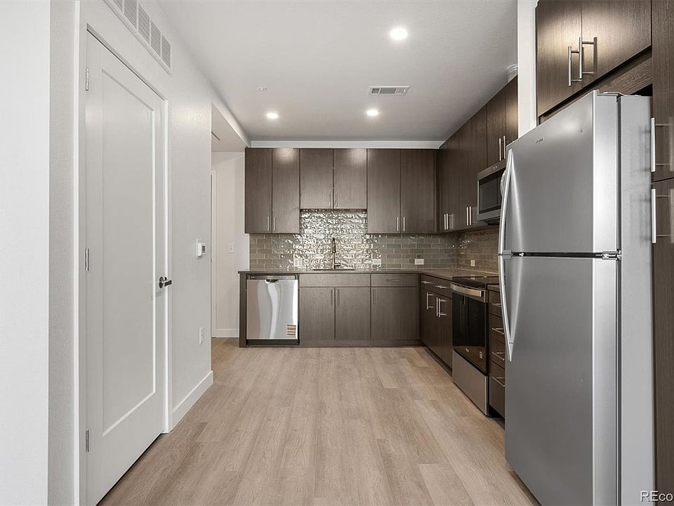 1st image of 639 29th Street #211