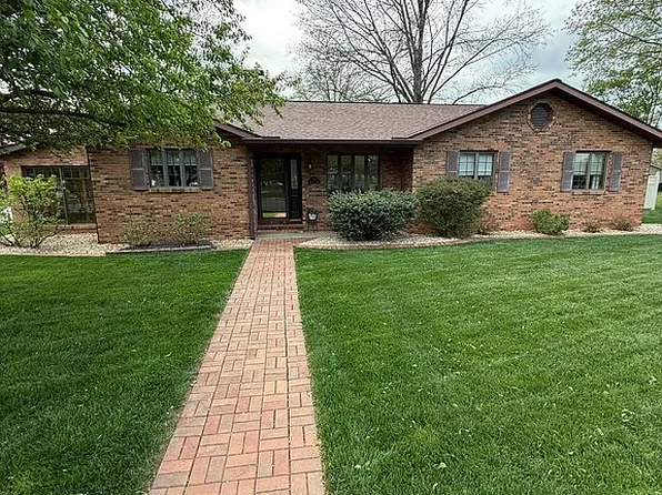 315 N Pin Oak St, Trenton, IL 62293