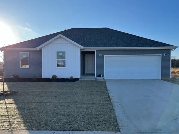 837 Woodland Hills Avenue, Rogersville, MO 65742