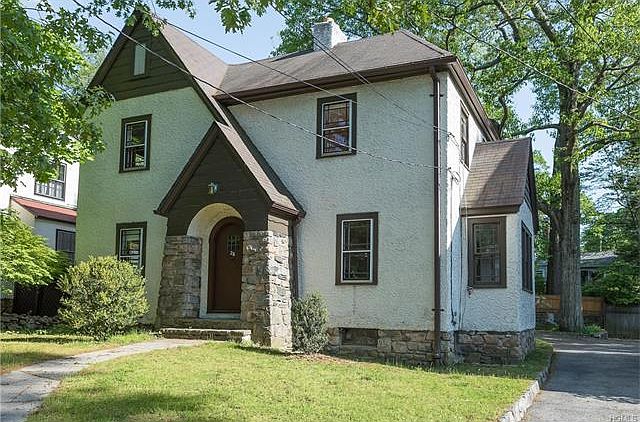 1st image of 28 Maplewood Ave