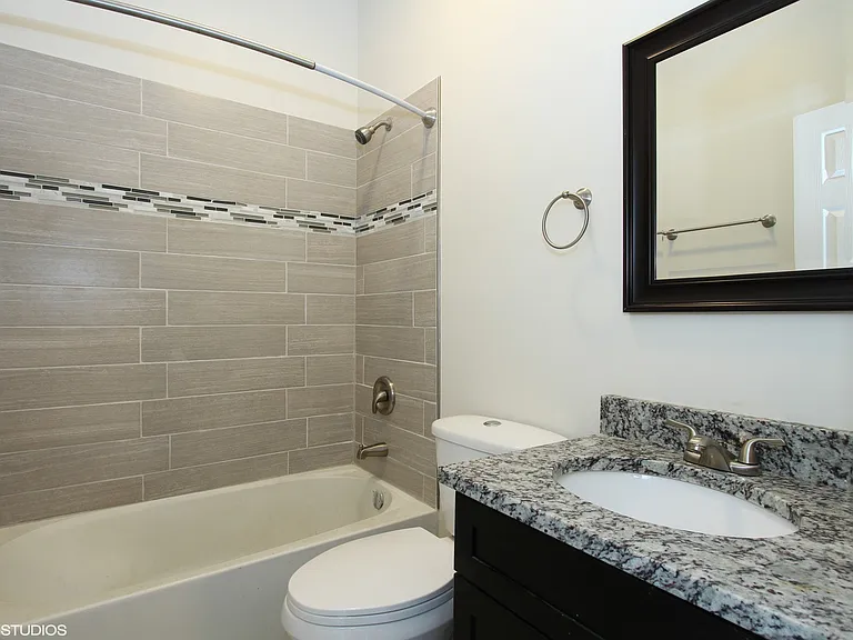 6422 S Rhodes Ave — Photo 10