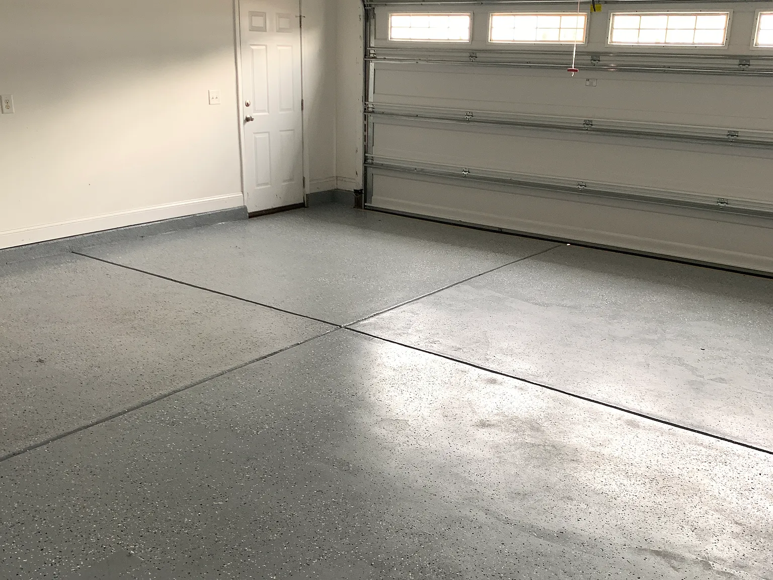 4 bed, 2450 sqft, $2,350 — Photo 3