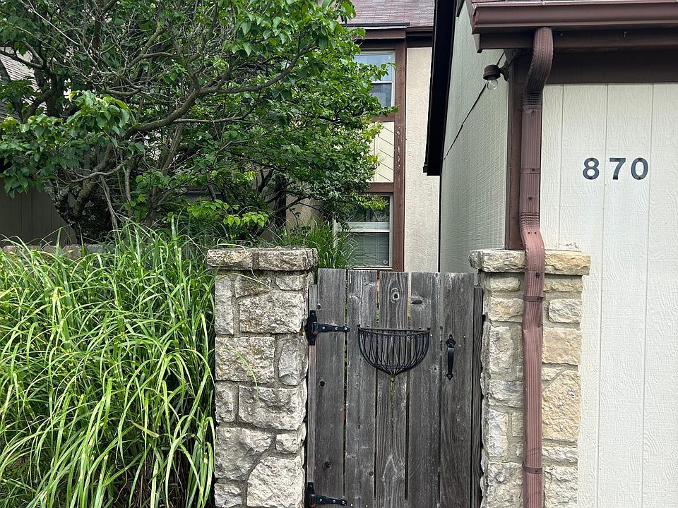1st image of 870 Tamara Dr S