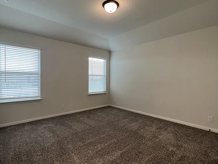 7610 Gramercy Way #101 — Photo 19