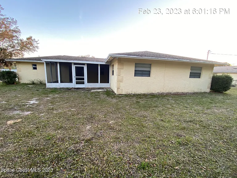 304 Darrow Ave — Photo 31