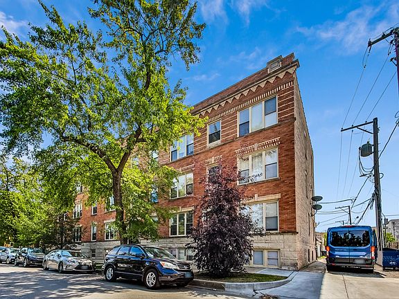 2nd image of 2839 W Cortez St #1