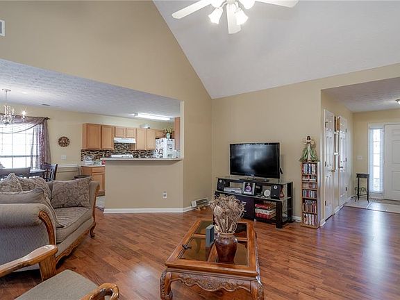 5th image of 4218 David Austin Ct