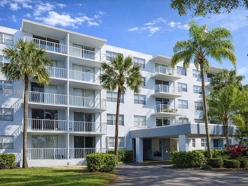1st image of 470 Executive Center Dr APT 2D