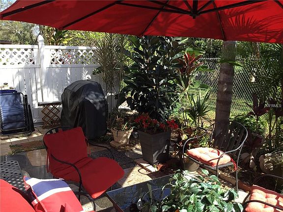 5th image of 232 Barlow Ave #39
