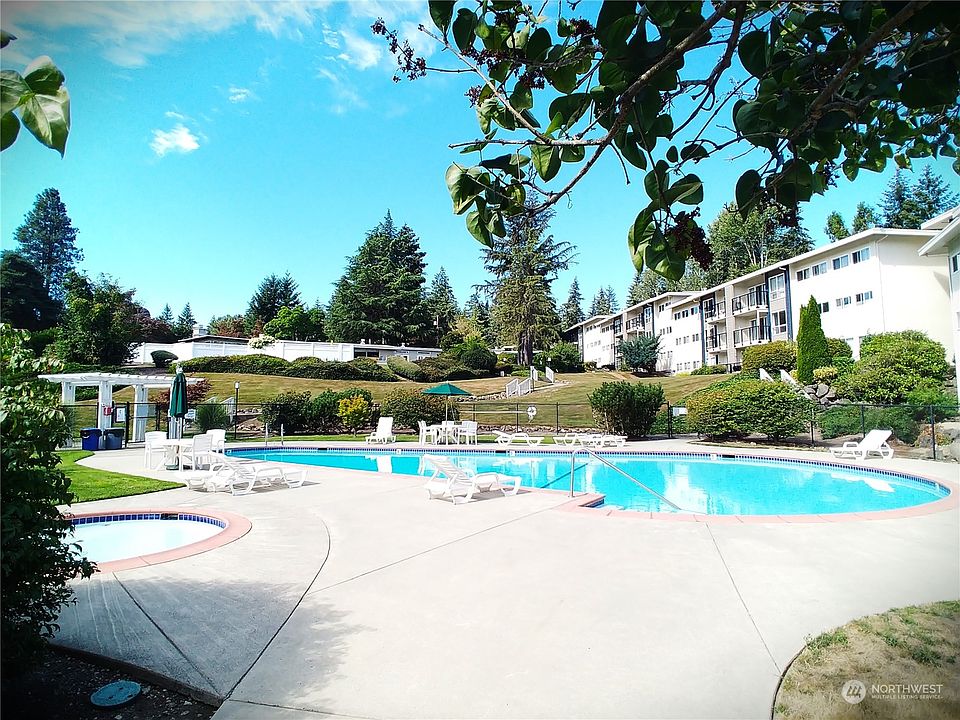 1st image of 12631 NE 9th Pl APT C208