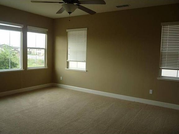 5th image of 870 Spotted Pony Ln