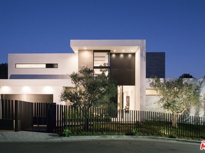 9945 Beverly Grove Dr, Beverly Hills, CA, 90210
