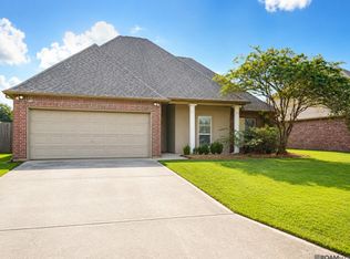 14019 Emma Way Cove Dr, Gonzales, LA 70737
