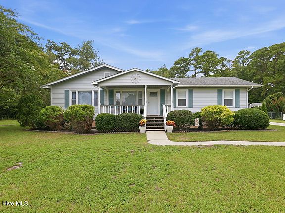 2nd image of 2610 W Forest Drive