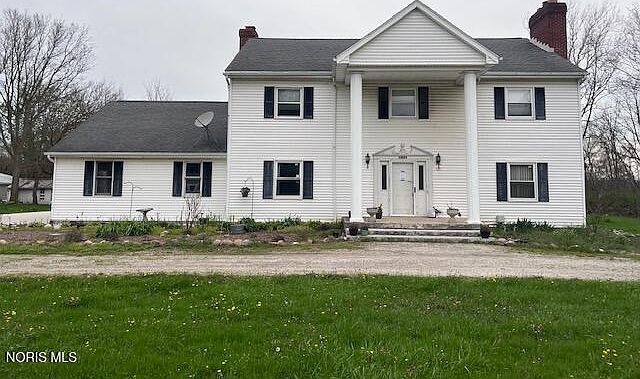 1st image of 22899 W Hellwig Rd