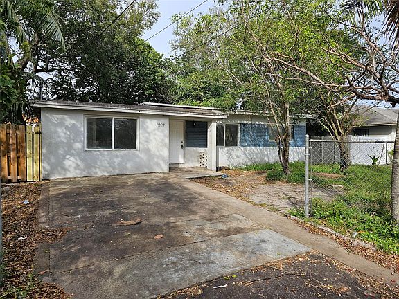 2nd image of 1997 NW 28th Street