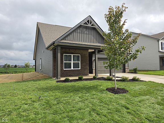 2nd image of 928 Angilee Way