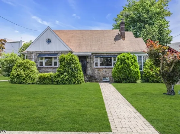 106 Anderson St, Raritan Boro, NJ 08869