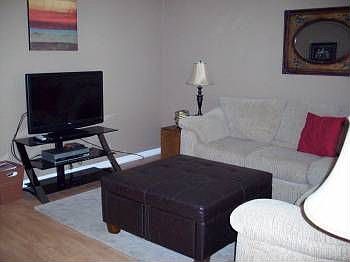 3rd image of 2530 Wembley Dr