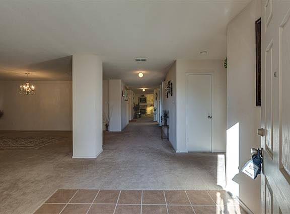 3rd image of 2803 Lake Vista Dr