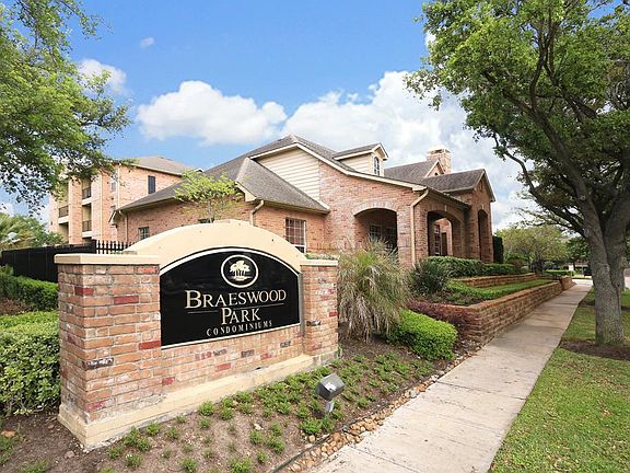 2nd image of 2255 Braeswood Park Dr APT 281