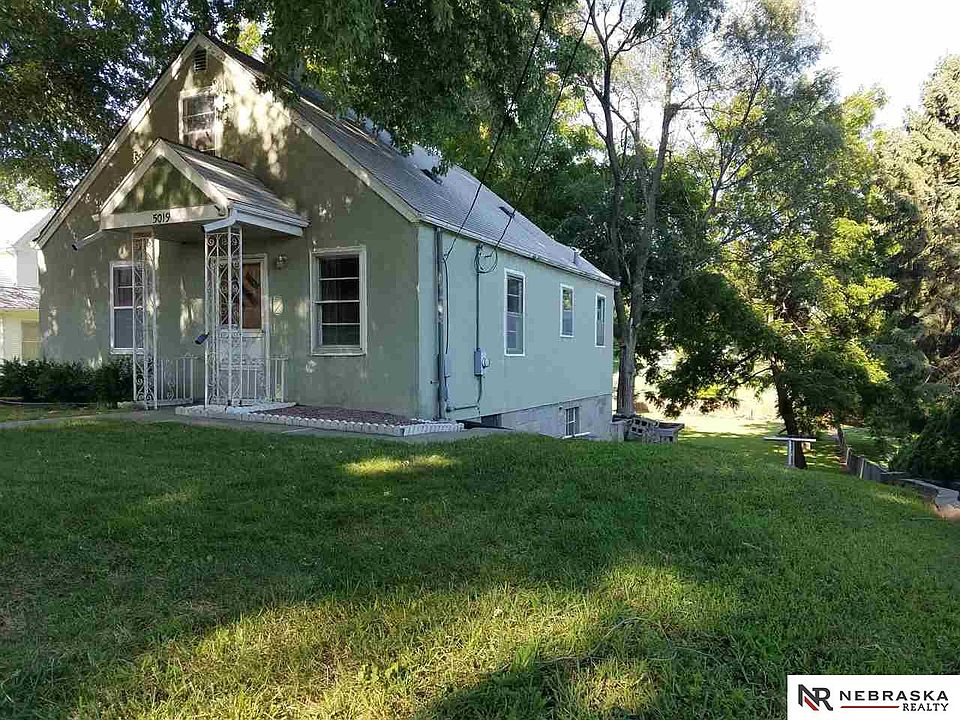 2nd image of 5019 S 50th St