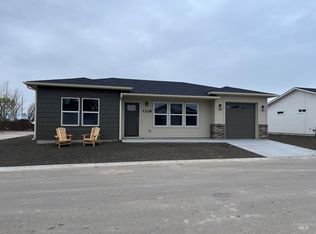 1228 Phillips Cir, Ontario, OR 97914