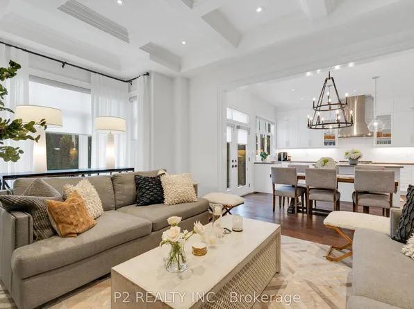 10 King Blvd, King, ON L7B 0P4