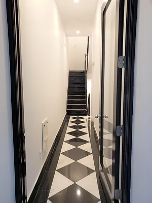 Rented by Oxford Property Group | media 37