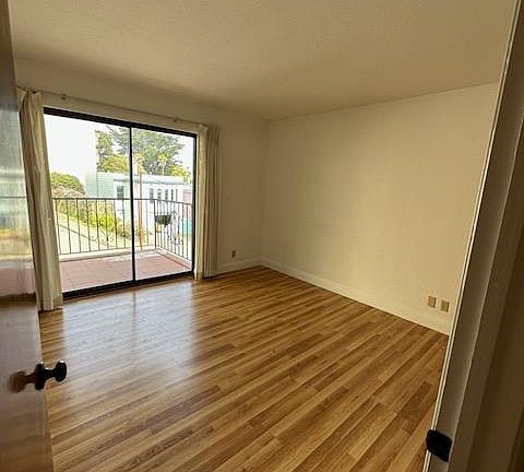 5th image of 17 Wood St APT 101