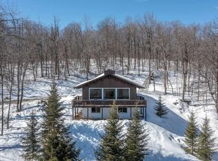 30 Upper Woods And Water Road, Winhall, VT 05340