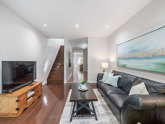 4th image of 251A Chisholm Ave