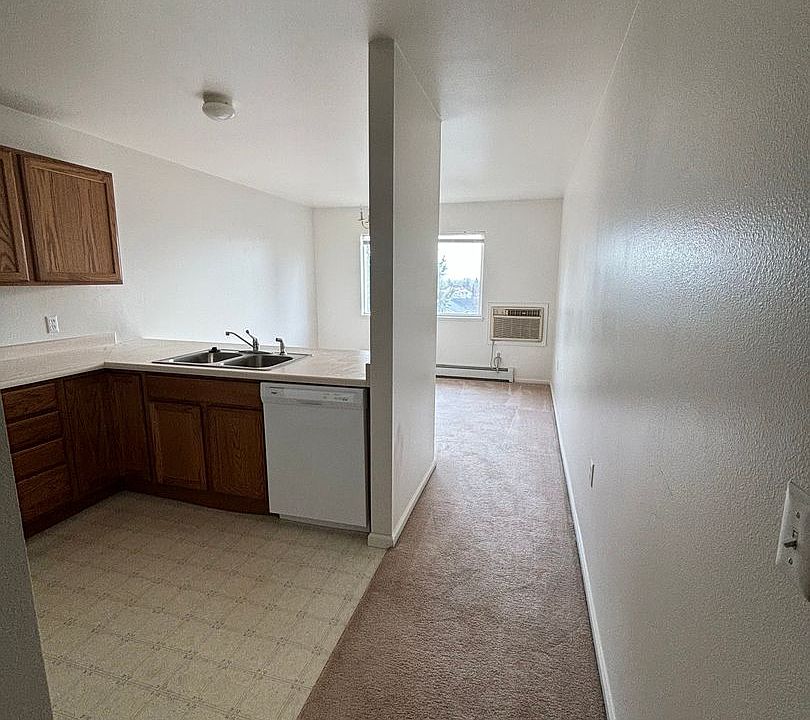 PM 187 335 Storey Blvd 335 Storey Blvd Cheyenne WY Zillow