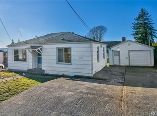 1141 Perry Ave, Bremerton, WA 98310