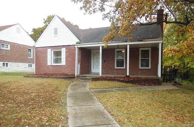 1st image of 2443 Petrova Ave
